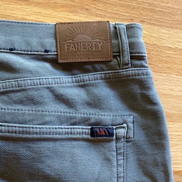 Faherty Stretch Terry 5-Pocket Pants - Slate - Picture 4 of 5